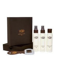 ugg_sheepskin_carekit.jpg